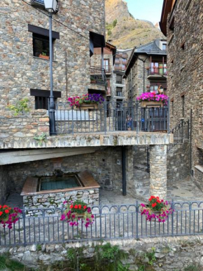PASSAMANÉ 19 - Canillo - Casco Antiguo